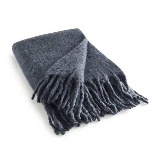 Плед из мохеровой пряжи